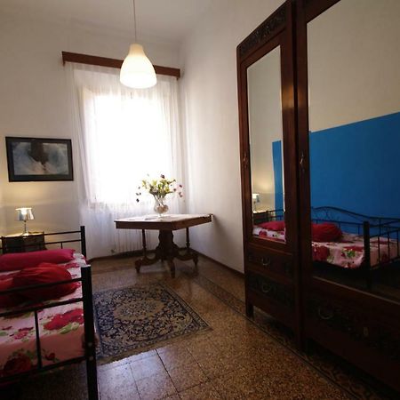 Acquamarina B&B Livorno Eksteriør billede